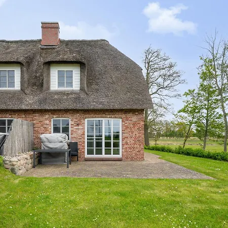 House Reetdachhaus House 2 *