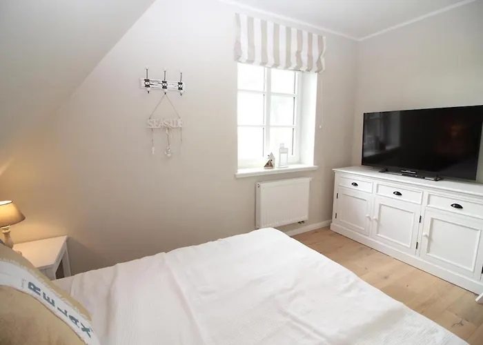 Ferienhaus House Reetdachhaus House 2